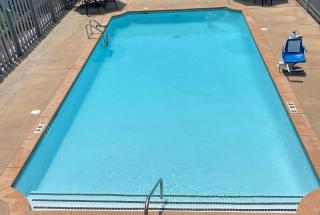 Travelodge by Wyndham Tuscaloosa - Tuscaloosa - 4