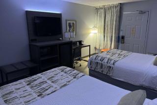 Baymont by Wyndham Dayton North - 1
