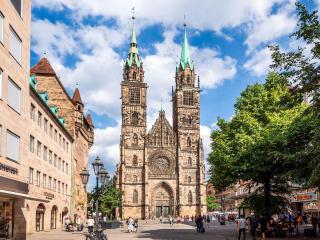 Living Hotel Nürnberg - Nuremberga - 7