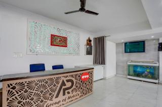 Hotel O Ap Royal - 9