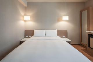 Kindness Hotel - Kaohsiung Main Station - 8