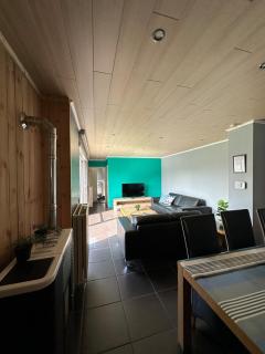 THE120 work or holiday home - 8