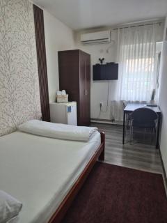 Rooms Villa Luigi - Pančevo - 7