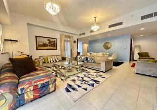 Stylish 1BR in Executive Tower - 3