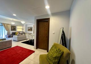 Stylish 1BR in Executive Tower - 6