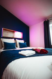 FRENCH KlSS - Love Room by PRIM0 C0NCIERGERIE - Clermont-Ferrand - 3