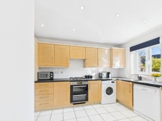 NEW Prestbury Place by Signature Stays - 5 Bedroom House Near Cheltenham Racecourse - Cheltenham - 7