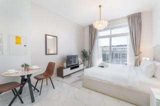 StayShort - Magnificent and Elegant Studio in Al Barsha South - 9