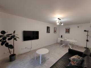 Confortable 54m2 NEW Paris Nation Gare de Lyon - Parijs - 8