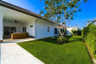 Brand-New Modern 3-Bedroom Villa - MB20 - Hua Hin - 5
