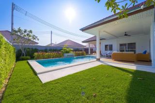 Brand-New Modern 3-Bedroom Villa - MB20 - Hua Hin - 2