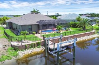 South Gulf Cove 3 Bedroom Canal Pool Home - Port Charlotte - 7