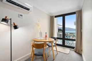 Modern Spacious Town Center Unit with Lake View - 6