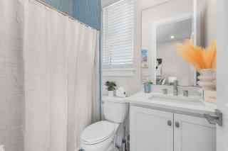 211 Blue Palm- Spacious 5-Bedroom Pool Home, Steps from Beach! home - Fort Myers Beach - 1