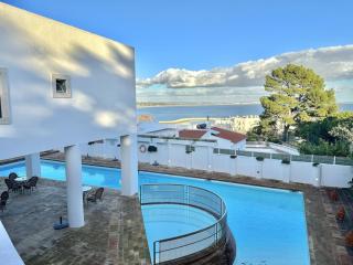 DUPLEX COM VISTA MAR e SOLARIO PRIVATIVO T2 - Lagos - 9