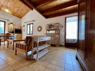 La maison au volet bleu SGO000-431 - 9