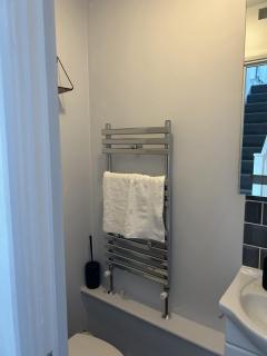 Carman House - Crawley - 9