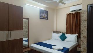 Fab Guest House - Beliaghata - 3