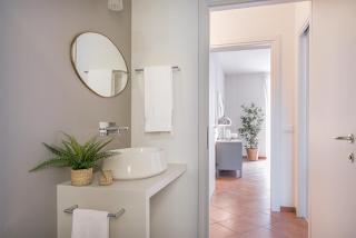 Milano- Corso Como Roomy Apartment - Milan - 2