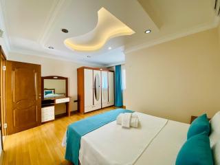 Luxury Villa Roma with Private Pool - Kusadası - 2