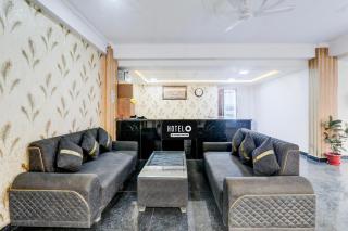 Super Hotel O BBD Lucknow Formerly 7th Heaven - Chinhat - 8