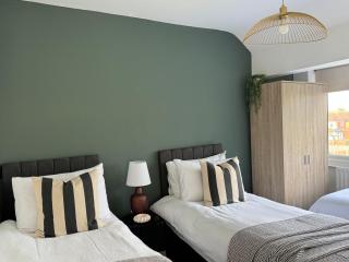 Birmingham 3 bed house near NEC, HS2 for LONG STAYS - contractors, families, work groups - 6