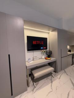 Cozy Dubai Studio I Prime Spot - 7