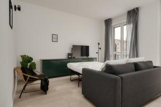 JOIVY Beautiful and modern apartment with 2 balconies - Milan - 1