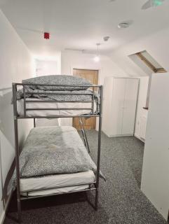 Laneway Hostel Lahinch - 4