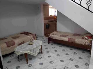 Belle maison f2 - - 5