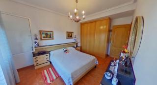 Piso de 4 dormitorios muy amplios con armarios empotrados - Málaga - 3