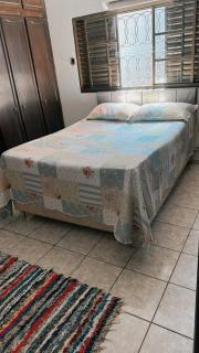 Casal central com piscina - 9