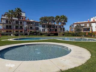 KUC01 Modern Apartment with South Aspect and Pool - Ayamonte - 7