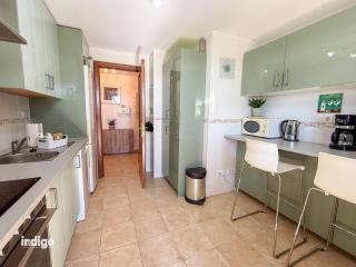 KUC01 Modern Apartment with South Aspect and Pool - Ayamonte - 3