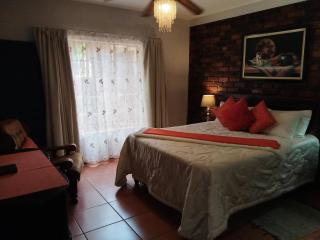 Suikerbosrant Sleep and go - Pretoria - 8