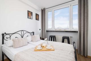 Reymonta 24 Studio z Pięknym Widokiem na Katowice by Noclegi Renters - Katowice - 0