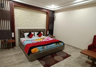 Hotel New Kesar Palace - 6