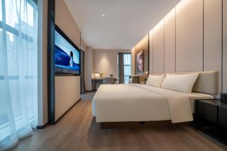Atour Hotel Dazhou Quxian Wealth Center - Dazhou - 9