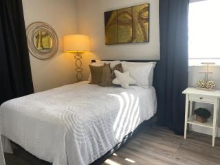 Remodeled Home in Up and Coming Tampa neighborhood - Tampa - 8