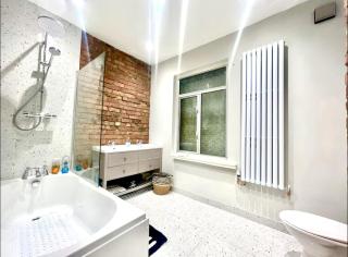 Coop Arena, Etihad & City Center! Spacious! Luxurious Entire Home, Sleep 4 - Manchester - 4