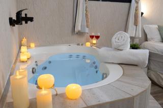 הפנטהאוז של תל אביב - דירות סטודיו מהממות ופנטהאוז משגע עם ג'קוזי פרטי - 6