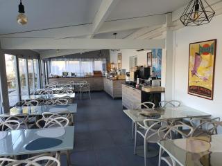 Logis Hôtel des Lacs Paris Sud - Viry-Châtillon - 6