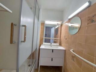 Appartement 2 pièces RDC avec Parking, Terrasse - FR-1-326-439 - Le Castellas - 2