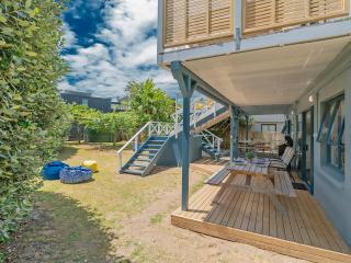 Captains Bach at Cooks - Downstairs Holiday Unit - Cooks Beach - 9