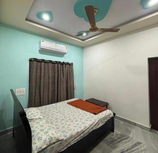 Srinivas service home - - 8