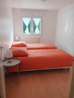 Chambres indépendantes avec frigo, micro-ondes, etc - Cléon-dʼAndran - 2