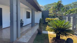 Casa Iguassu - Casa com churrasqueira e piscina em Foz do Iguaçu - Pousada de lazer para família e amigos - Foz do Iguaçu - 2