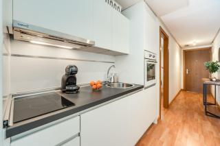 Modern & Cozy Stay Near Málaga Old Town - Málaga - 9