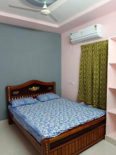 Srinivas service homes - - 1