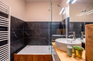 Le Cry - Cosy studio 2pax - Free Parking - 5mn City Center - 7